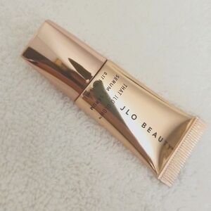 4/25 Bundle Item. JLo Beauty That JLo Glow Brightening & Firming Serum